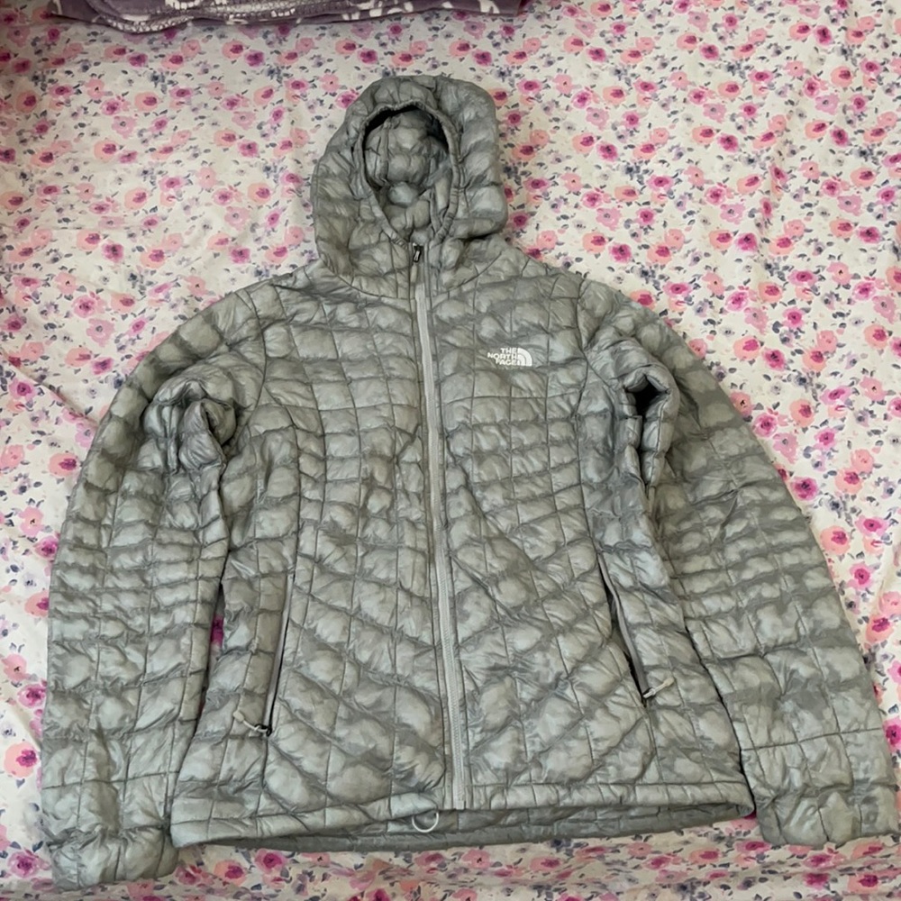 ❌ FINAL SALE ❌ The North Face Women jacket